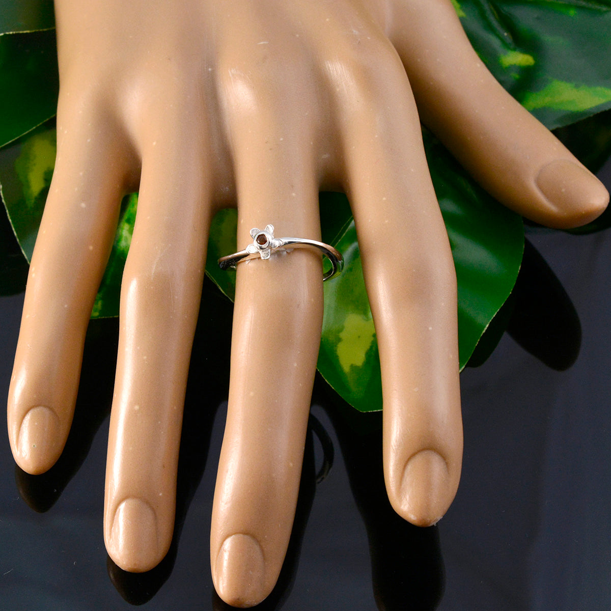 Granat Solitär Japanischer 925 Sterling Silber Rote Edelsteine Zarter Trendy Ring Schmuck