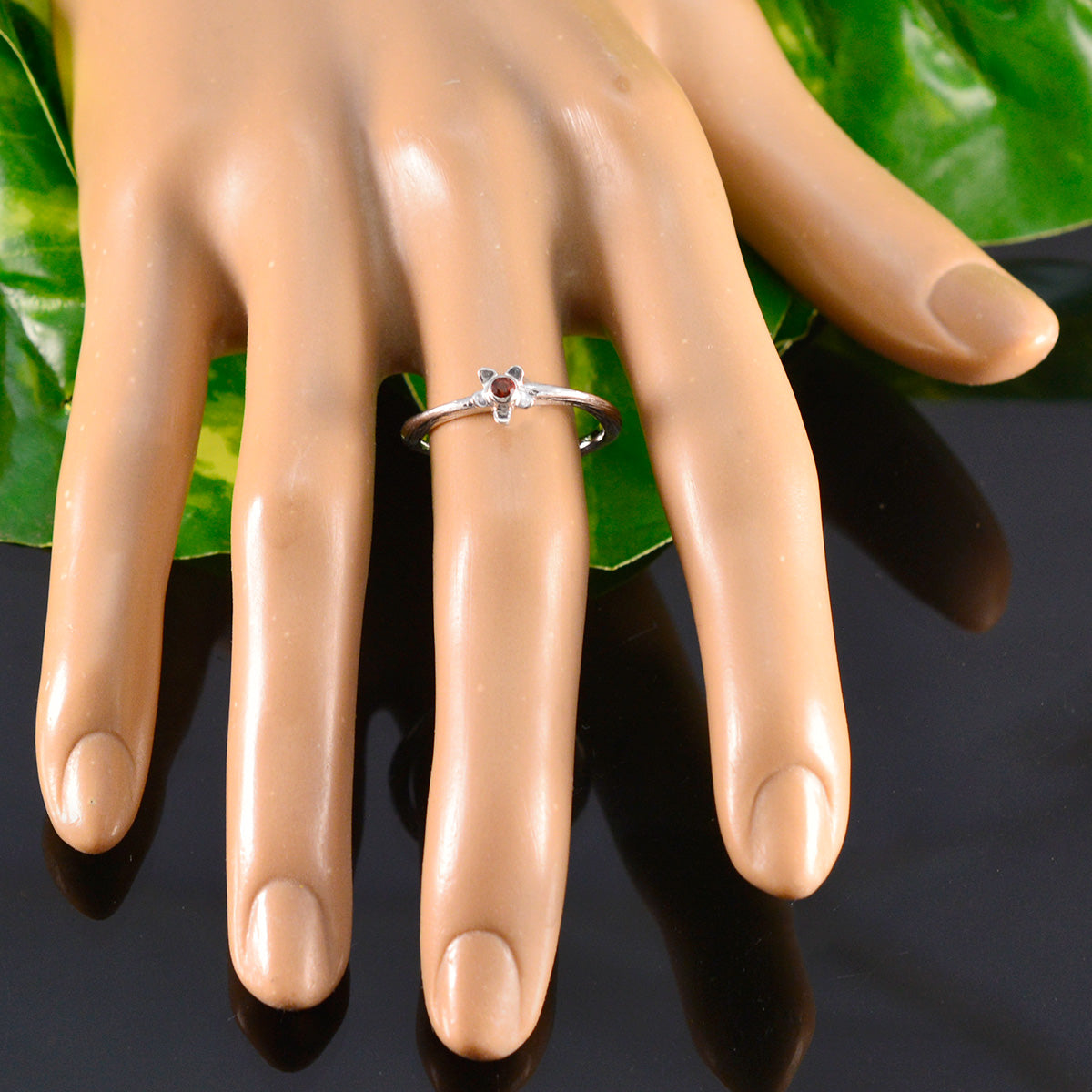 Garnet Solitaire Turkish 925 Sterling Silver Red Gems Dainty Glamorous Ring Jewellery