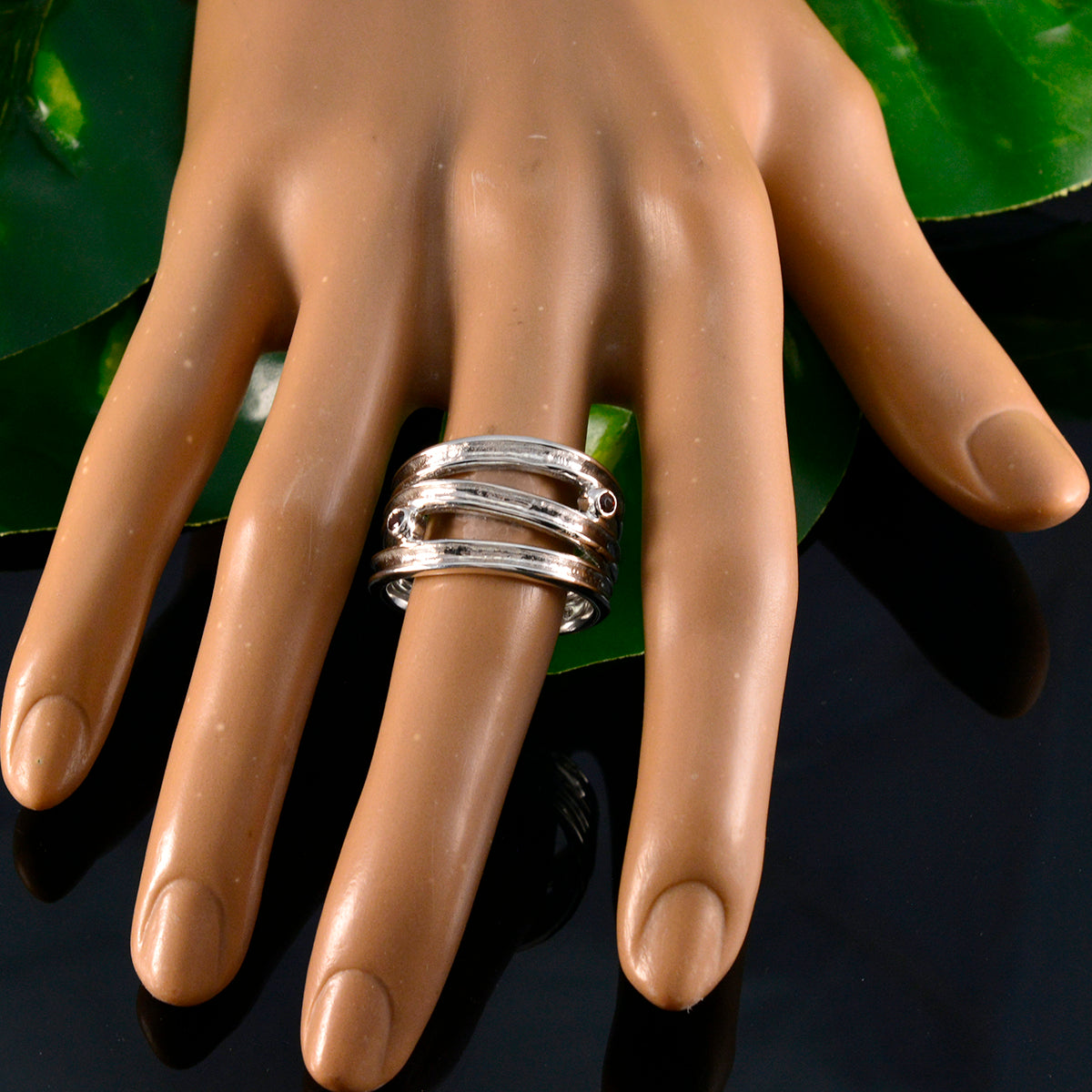 Garnet Solitaire Italian 925 Sterling Silver Red Gemstones Edgy Modern Ring Jewellery