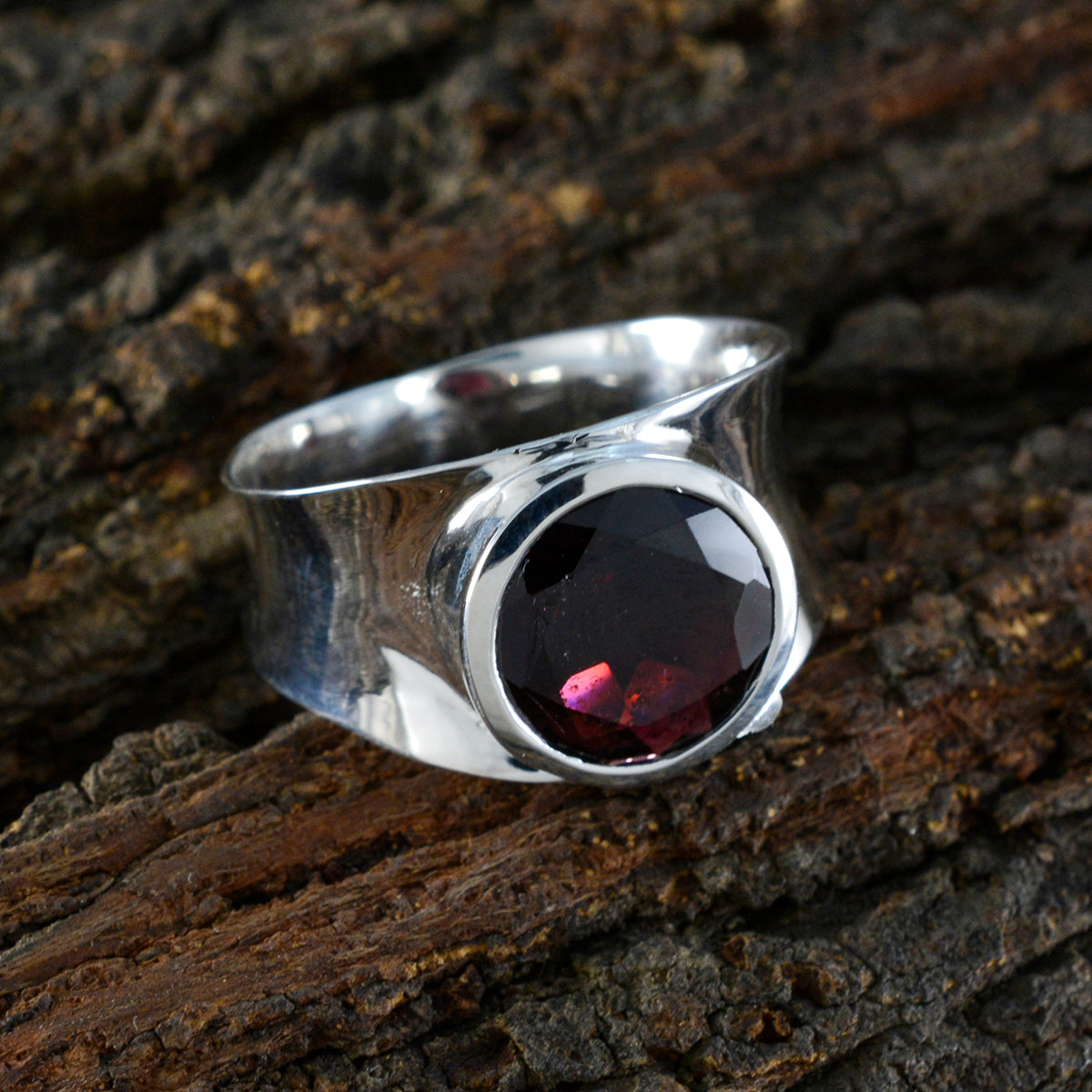 Garnet Solitaire Spanish 92.5 Silver Red Gemstone Edgy Armor Band Jewelry