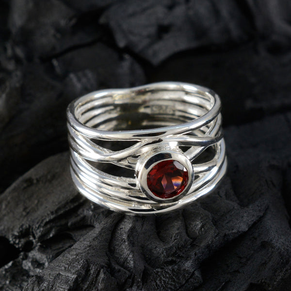Garnet Solitaire Australian Silver Red Gems Eye catching Rope Wire Band Jewelry