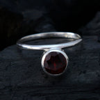 Garnet Solitaire American 92.5 Silver Red Gemstone Delicate Sophisticated Ring Jewelry