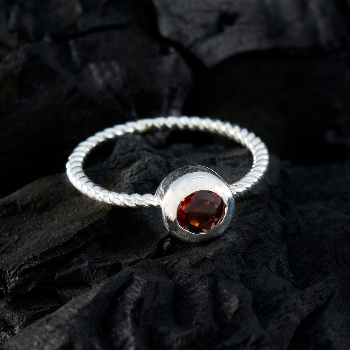 Garnet Solitaire Turkish 92.5 Silver Red Gemstones Delicate Feminine Ring Jewellery