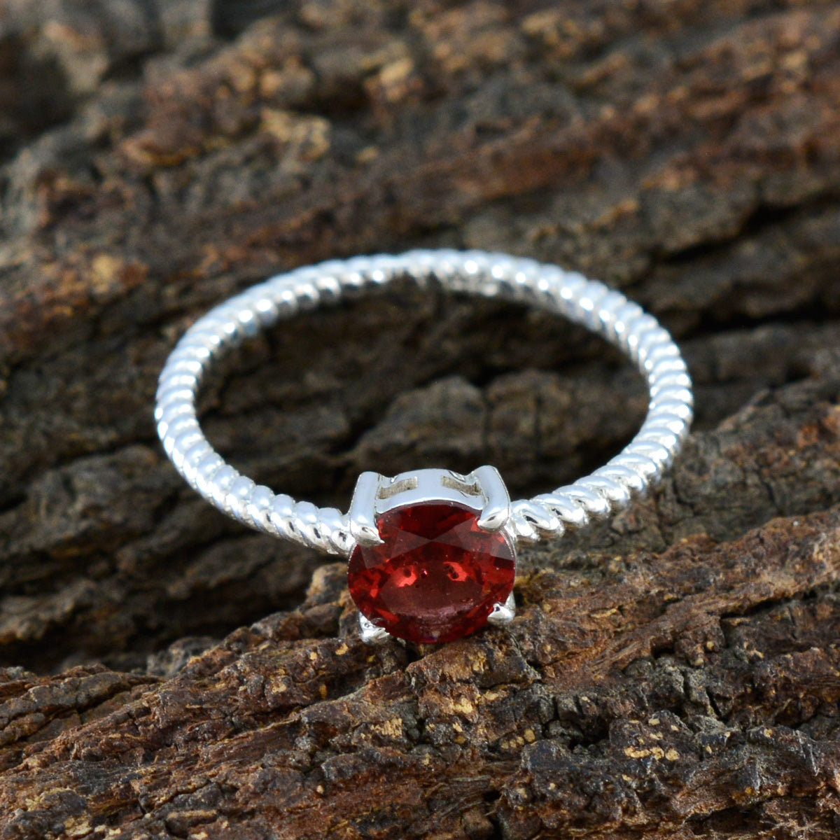 Garnet Solitaire Korean 925 Silver Red Gemstone Delicate Twist Ring Jewellery