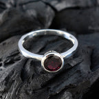 Garnet Solitaire Japanese 925 Silver Red Gemstone Dainty Modern Ring Jewelry