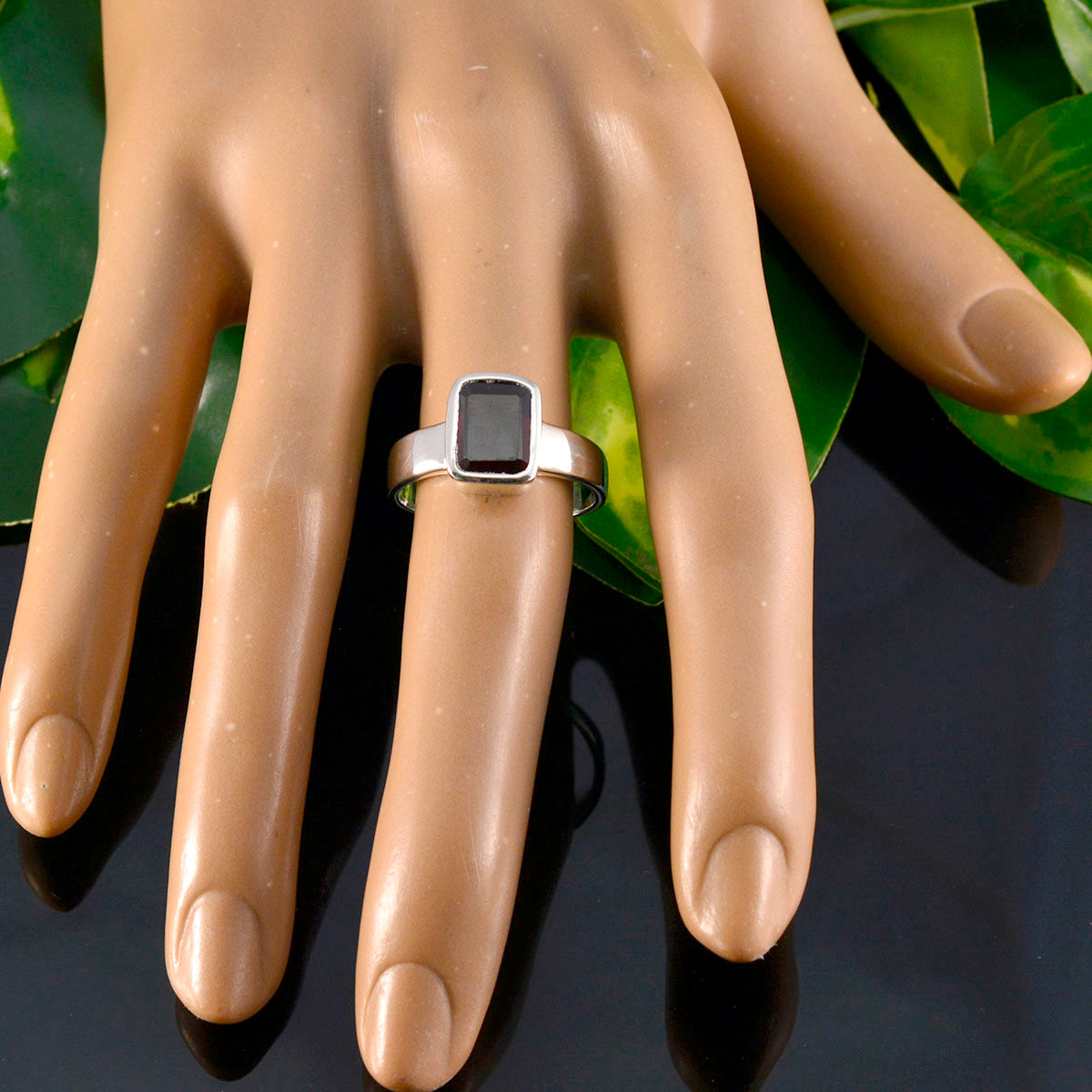 Garnet Solitaire Indian Sterling Silver Red Gemstone Slim Artisan Ring Jewellery