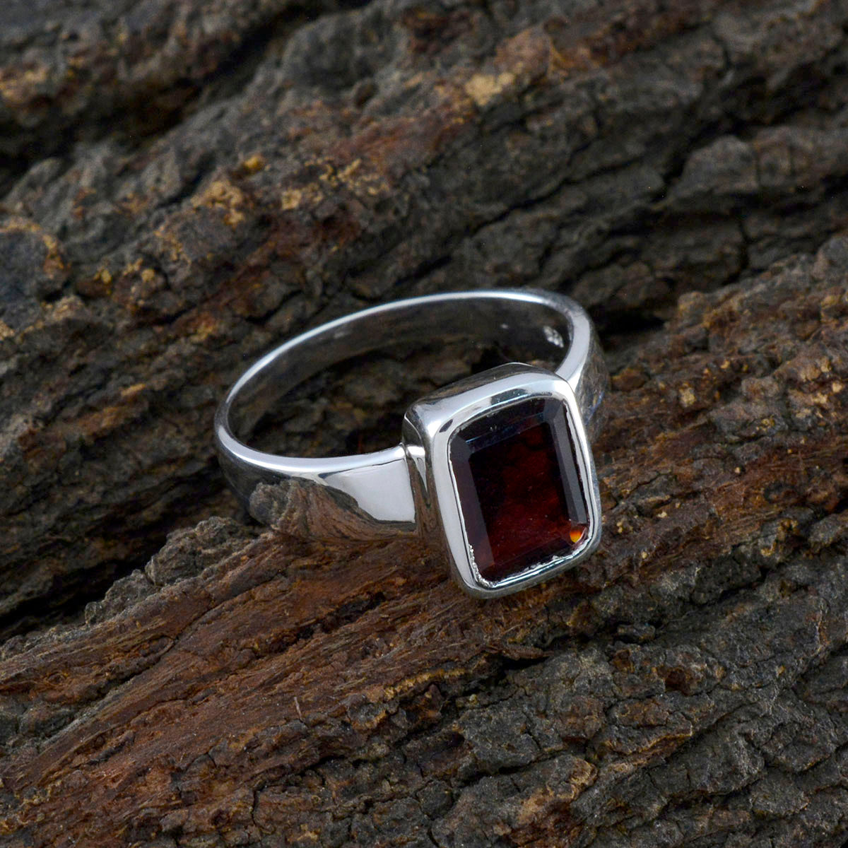 Garnet Solitaire Indian Sterling Silver Red Gemstone Slim Artisan Ring Jewellery