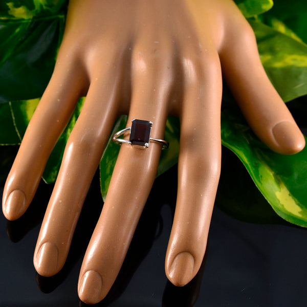 Garnet Solitaire Japanese Sterling Silver Red Gemstones Dainty Sophisticated Ring Jewellery