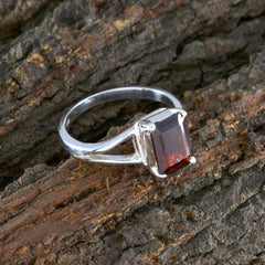 Garnet Solitaire Japanese Sterling Silver Red Gemstones Dainty Sophisticated Ring Jewellery