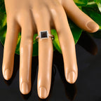 Garnet Solitaire Russian 92.5 Silver Red Gemstones Featherlight Romantic Ring Jewellery