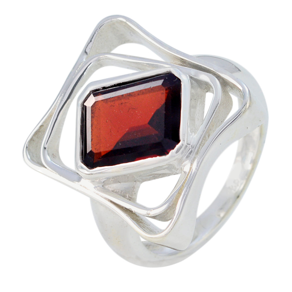 Garnet Solitaire German Sterling Silver Red Gemstone Mid weight Signet Ring Jewellery