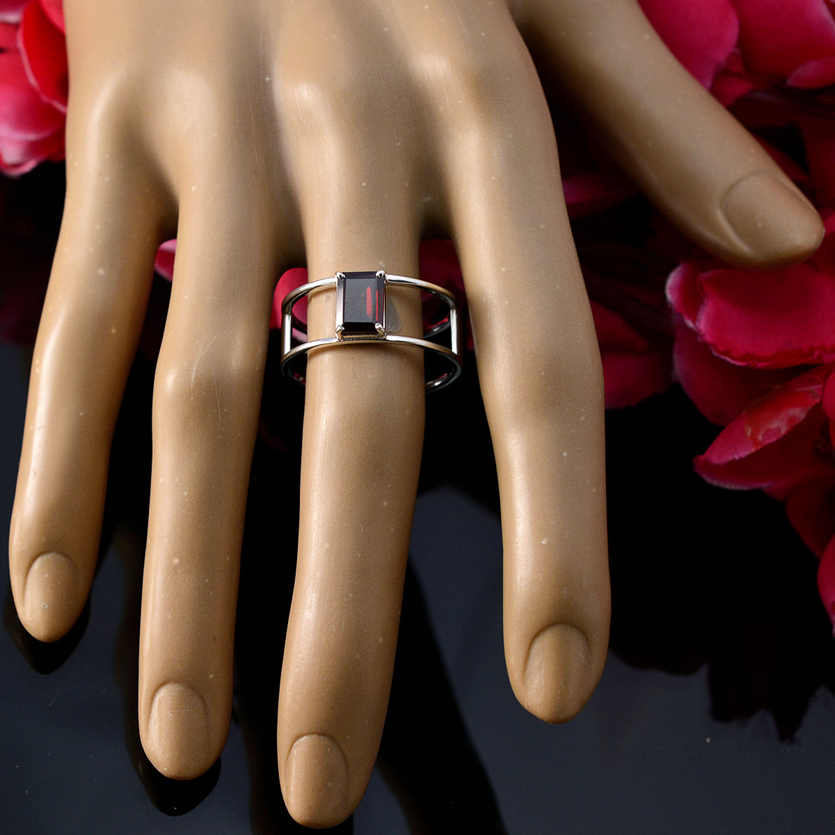 Garnet Solitaire Japanese Sterling Silver Red Gemstone Whisper thin Geometric Band Jewelry