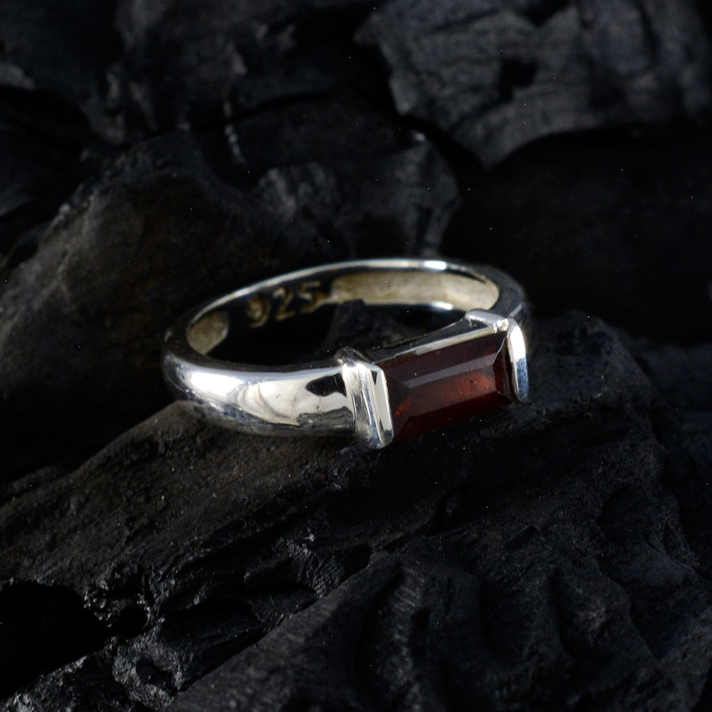 Garnet Solitaire Japanese Silver Red Gemstones Whisper thin Trendy Ring Jewelry