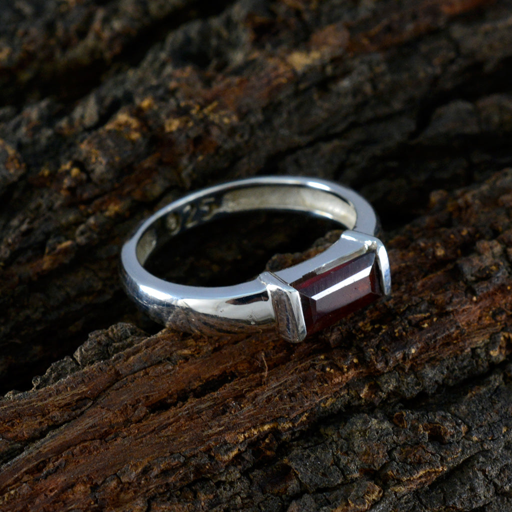 Garnet Solitaire Japanese Silver Red Gemstones Whisper thin Trendy Ring Jewelry