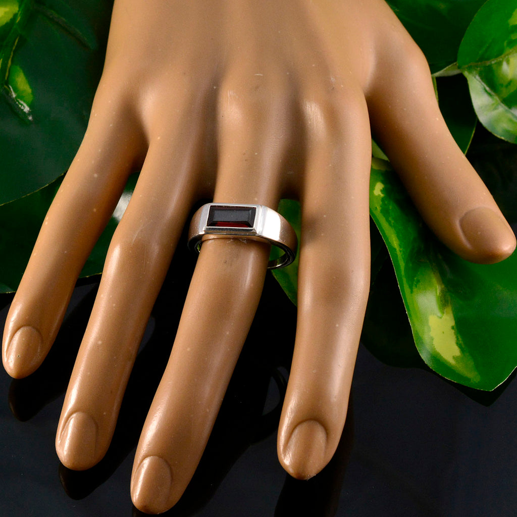 Garnet Solitaire German 925 Sterling Silver Red Gems Tiny Artisan Ring Jewellery