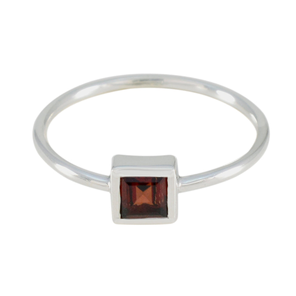 Garnet Solitaire American 92.5 Silver Red Gems Elegant  Modern Ring Jewelry