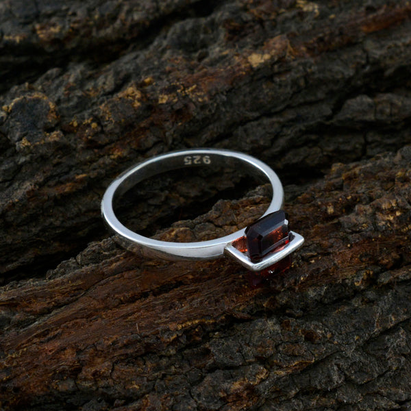 Garnet Solitaire Japanese 925 Silver Red Gemstones Dainty Contemporary Ring Jewelry