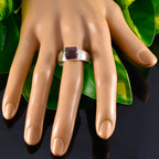 Garnet Solitaire French Silver Red Gemstones Minimal Glamorous Ring Jewellery