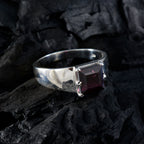 Garnet Solitaire French Silver Red Gemstones Minimal Glamorous Ring Jewellery