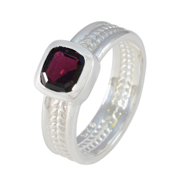 Garnet Solitaire Middle Eastern Silver Red Gems Mid weight Rope Wire Band Jewelry