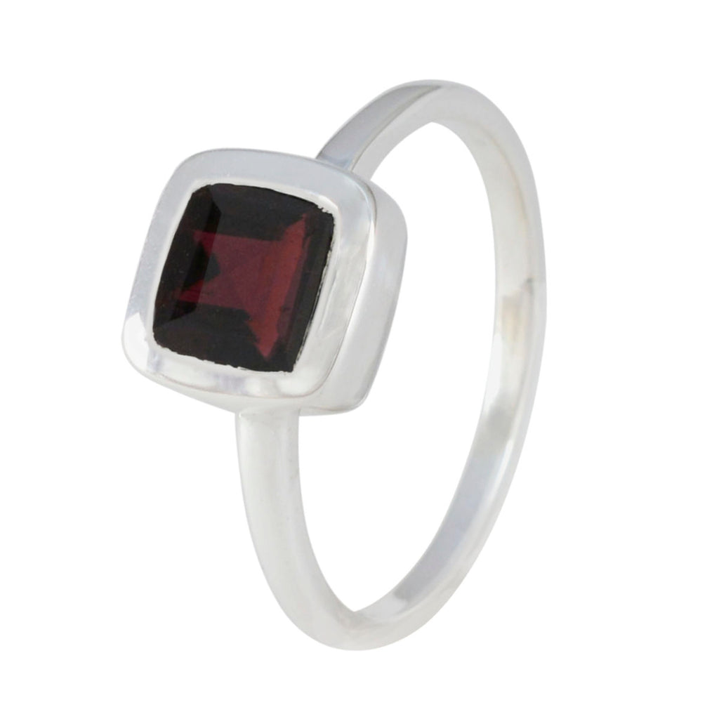 Garnet Solitaire Turkish 925 Silver Red Gemstones Dainty Glamorous Ring Jewelry