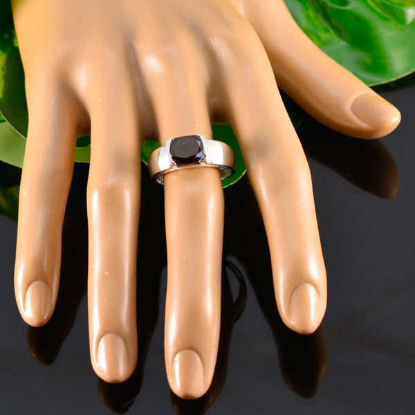 Garnet Solitaire Moroccan 925 Silver Red Gemstones Minimal Luxurious Ring Jewelry