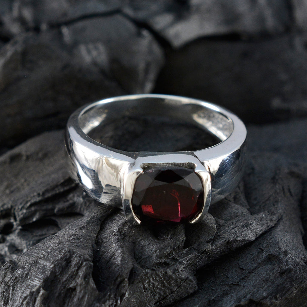 Garnet Solitaire Moroccan 925 Silver Red Gemstones Minimal Luxurious Ring Jewelry