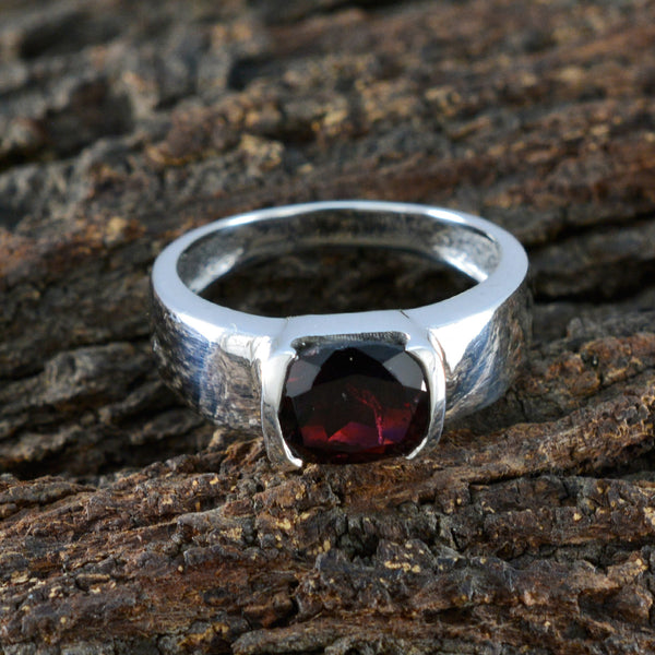 Garnet Solitaire Moroccan 925 Silver Red Gemstones Minimal Luxurious Ring Jewelry