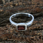 Garnet Solitaire French Sterling Silver Red Gems Featherlight Contemporary Ring Jewellery