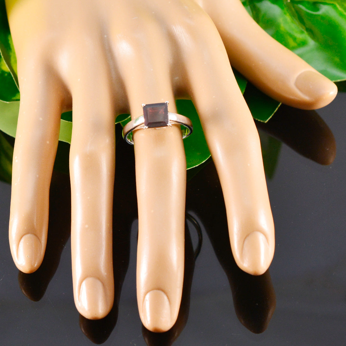 Garnet Solitaire Egyptian Silver Red Gems Featherlight Boho Ring Jewellery