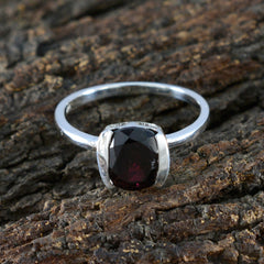 Garnet Solitaire American Silver Red Gemstones Whisper thin Graceful Ring Jewelry