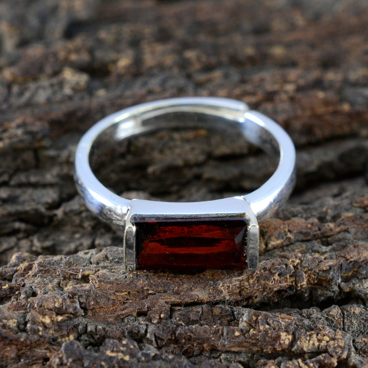 Garnet Solitaire Japanese 925 Silver Red Gemstone Whisper thin Luxurious Ring Jewelry