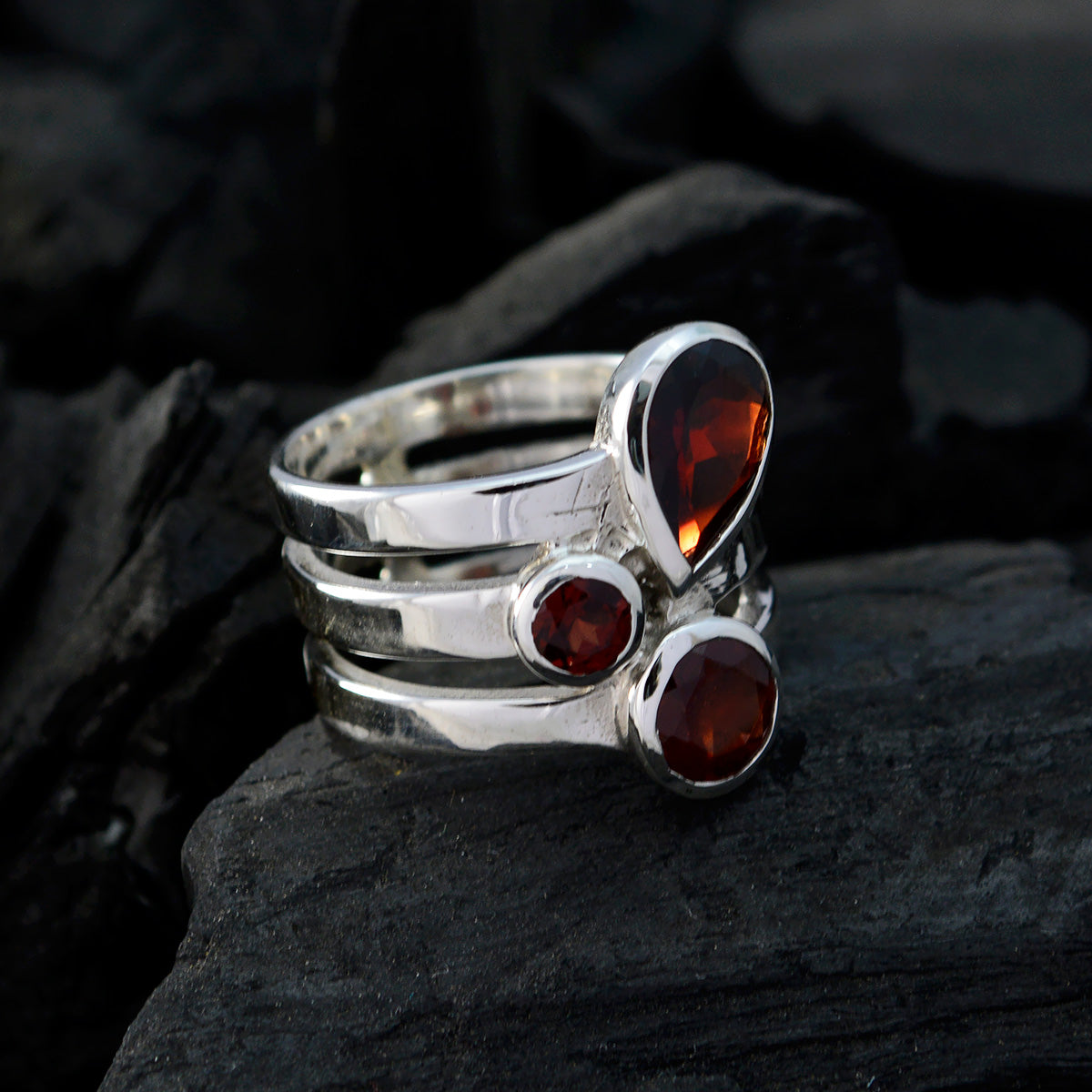 Garnet Trilogy African 925 Sterling Silver Red Gems Eye catching Armor Ring Jewelry