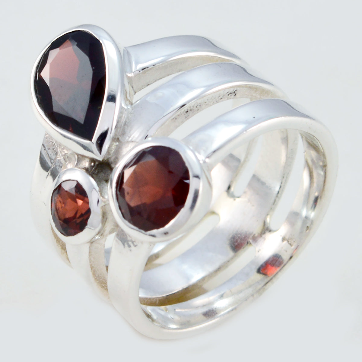 Garnet Trilogy African 925 Sterling Silver Red Gems Eye catching Armor Ring Jewelry