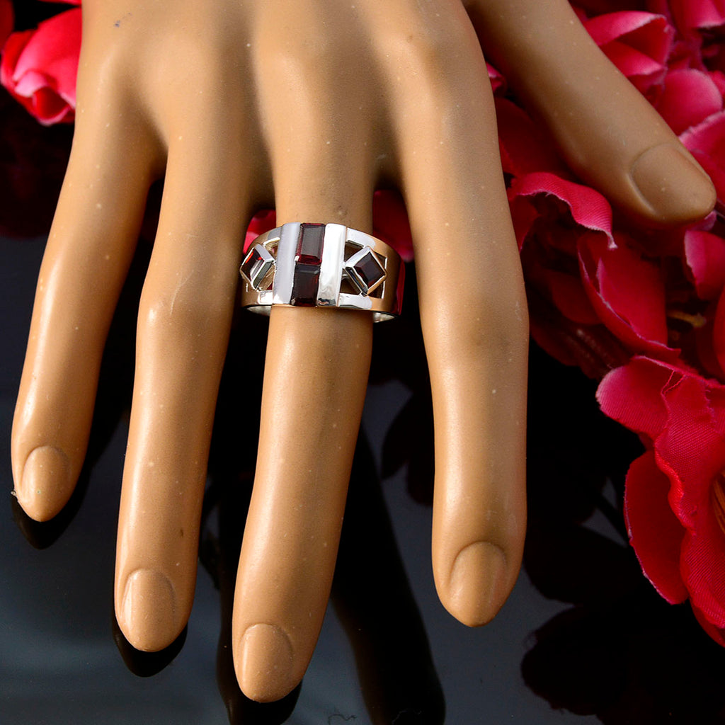 Garnet quarter French 925 Sterling Silver Red Gemstone Eye catching Abstract Ring Jewellery
