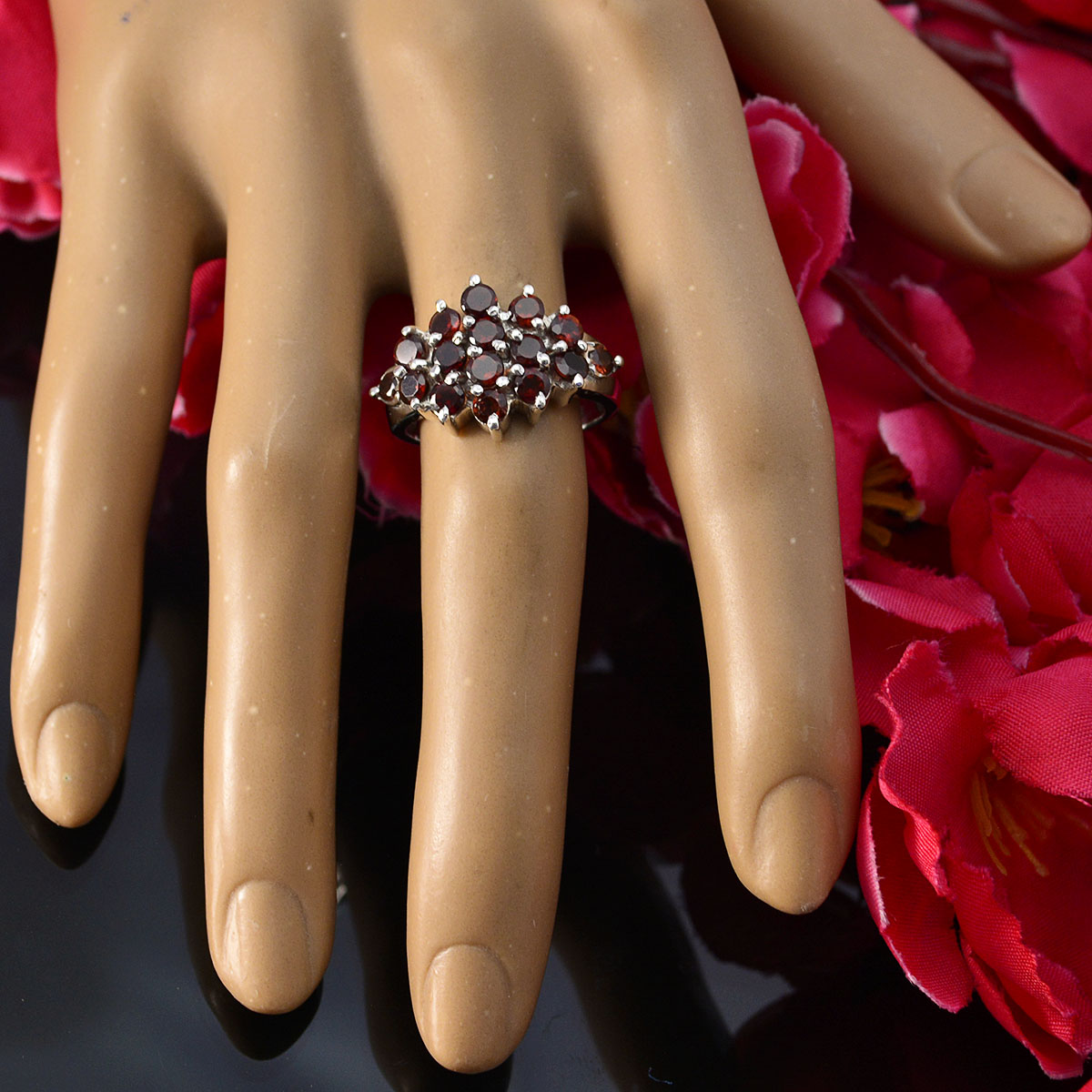 Garnet multiple Indian 925 Sterling Silver Red Gemstones Minimal Glamorous Ring Jewelry
