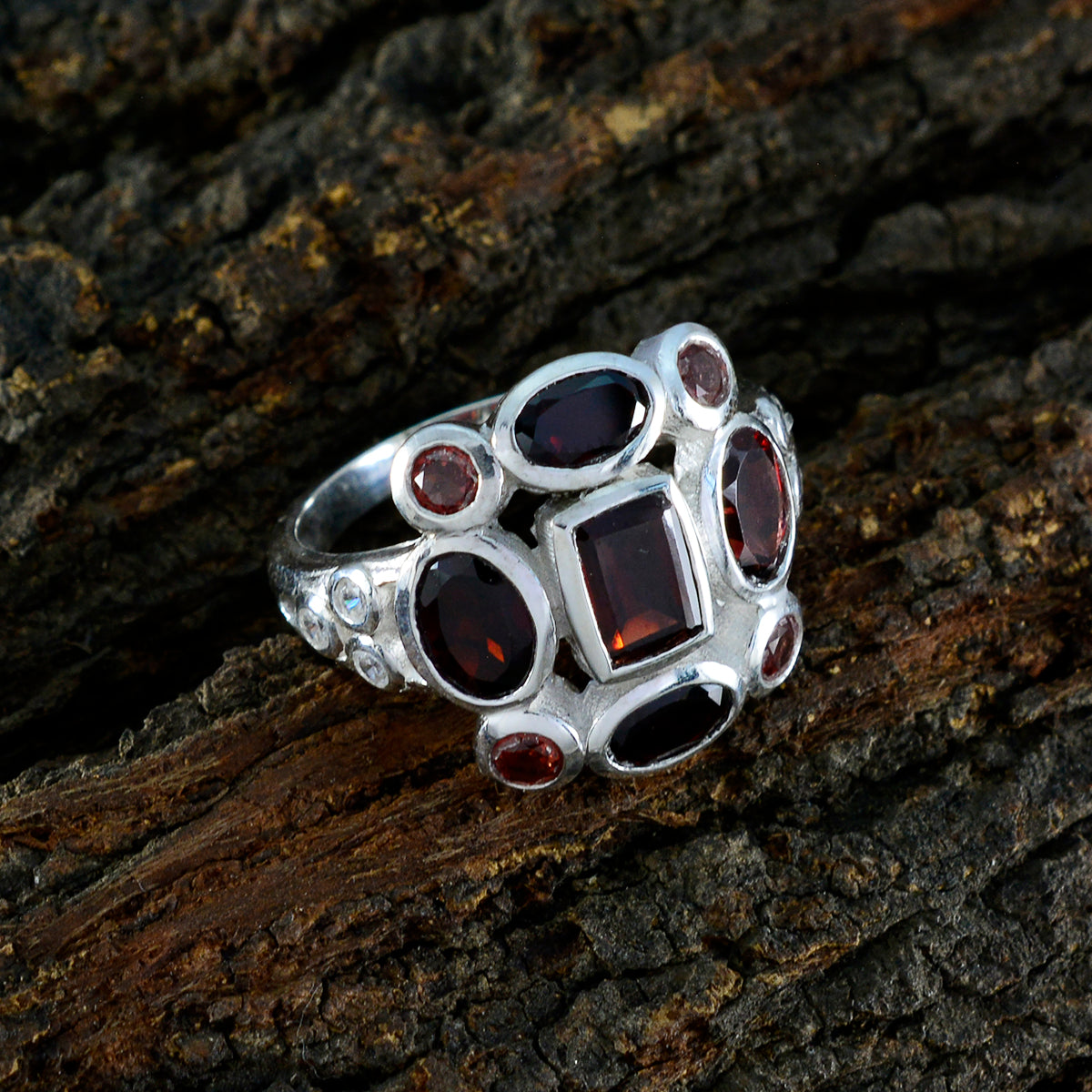 Garnet Navratna Egyptian 925 Sterling Silver Red Gems Classic Signet Ring Jewellery