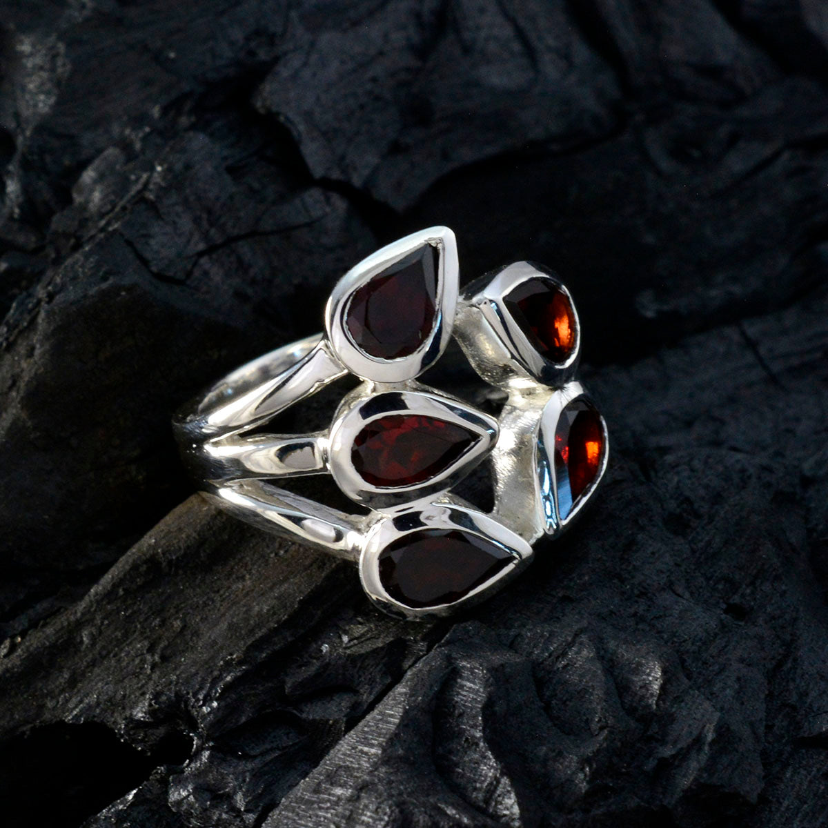 Garnet Penta Moroccan 925 Sterling Silver Red Gemstones Essential  Modern Ring Jewellery