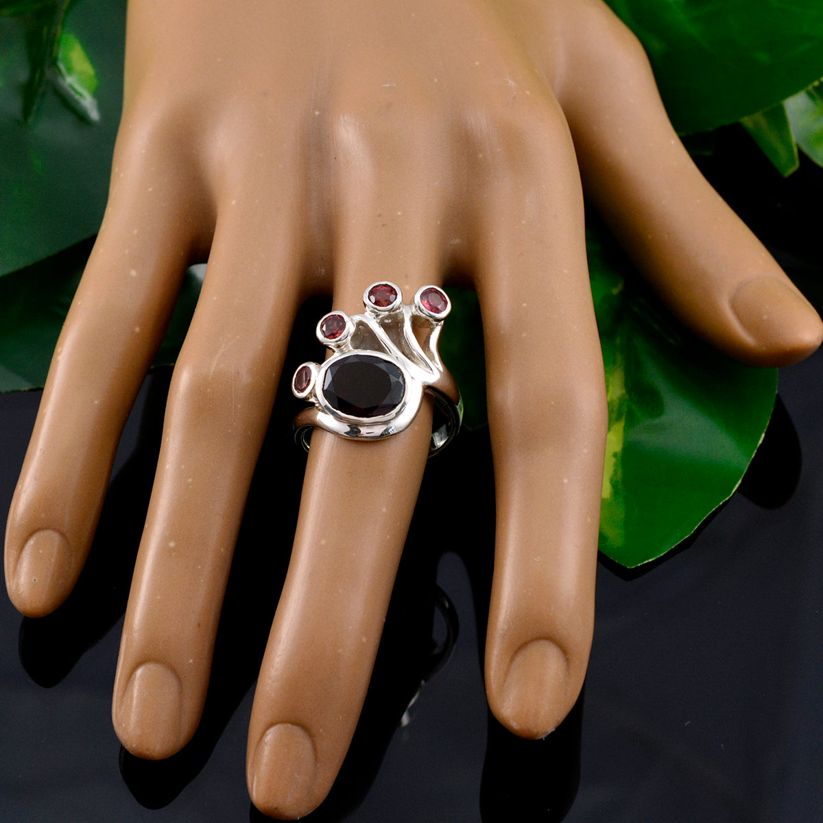 Garnet Penta African Silver Red Gems Versatile Modern Ring Jewelry