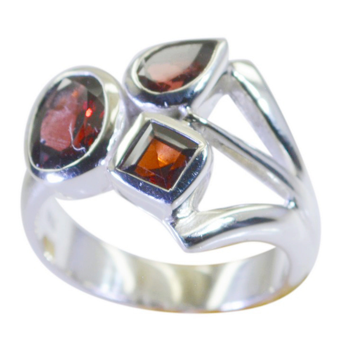 Garnet Trilogy Russian Sterling Silver Red Gemstone Mid weight Artisan Ring Jewelry Huvudsaklig produktbild