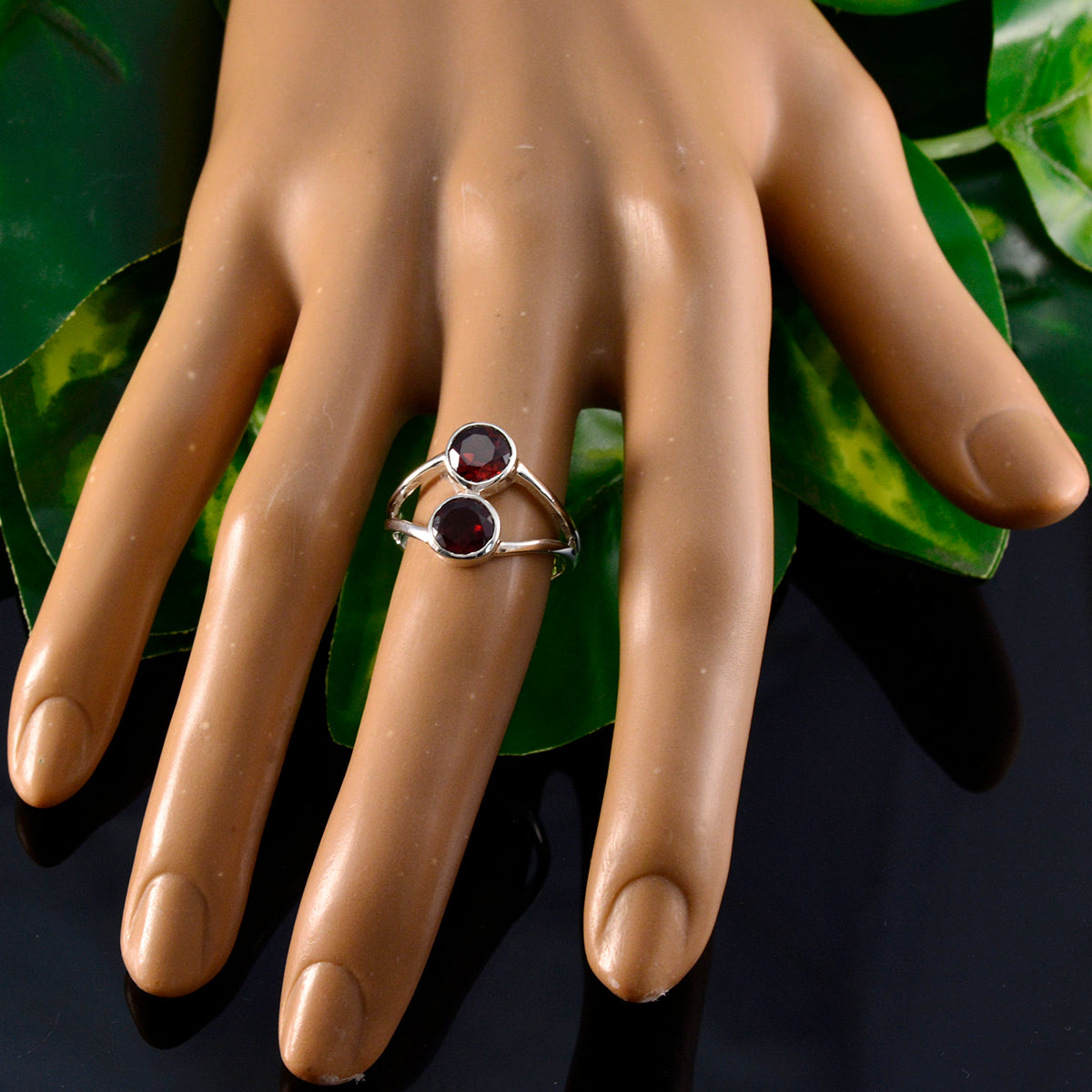 Garnet Toi et Moi American 92.5 Silver Red Gemstones Whisper thin Glamorous Ring Jewelry