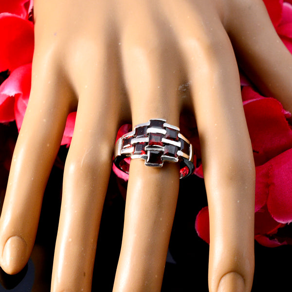 Garnet Navratna Egyptian 925 Sterling Silver Red Gems Mid weight Glamorous Ring Jewelry