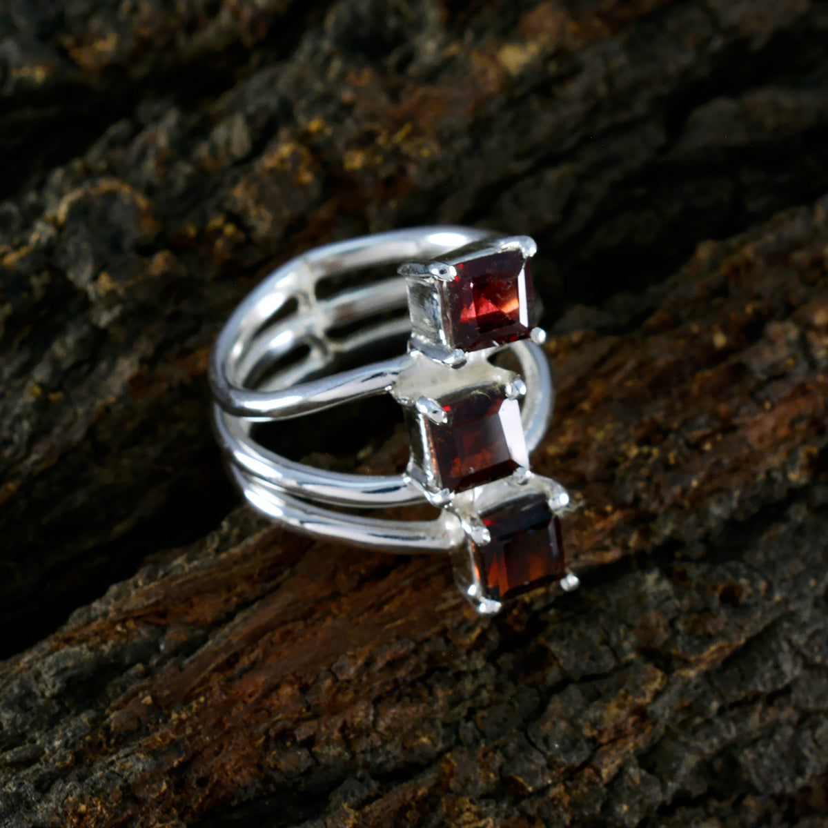Garnet Trilogy Indian 925 Silver Red Gemstones Eye catching Trendy Ring Jewellery