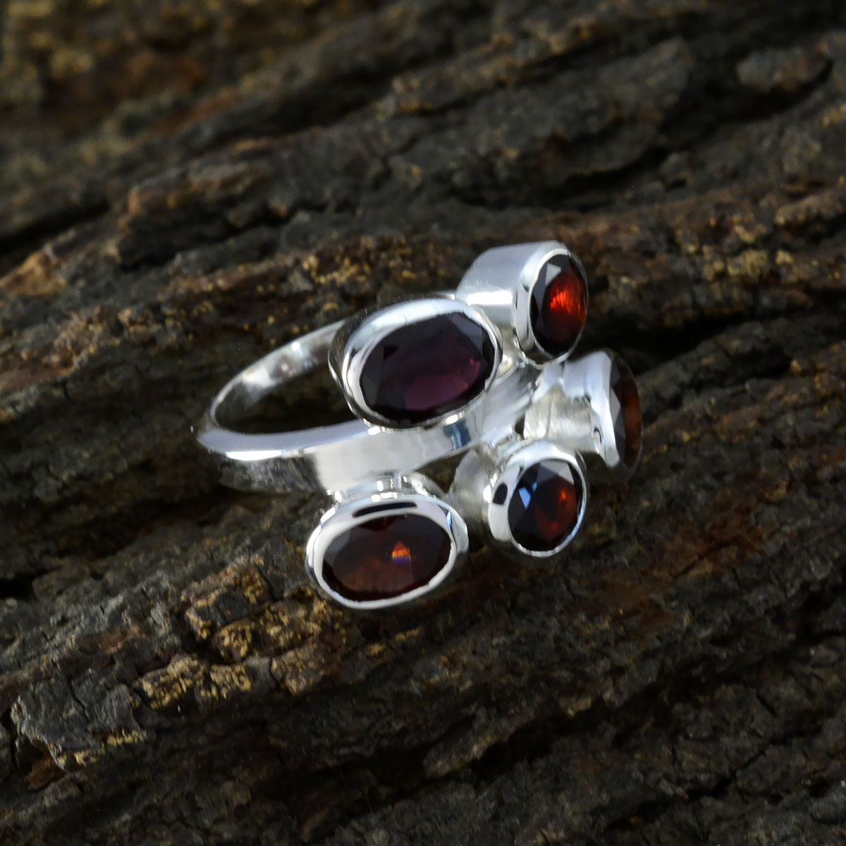 Garnet Penta African 92.5 Silver Red Gems Versatile Modern Ring Jewelry