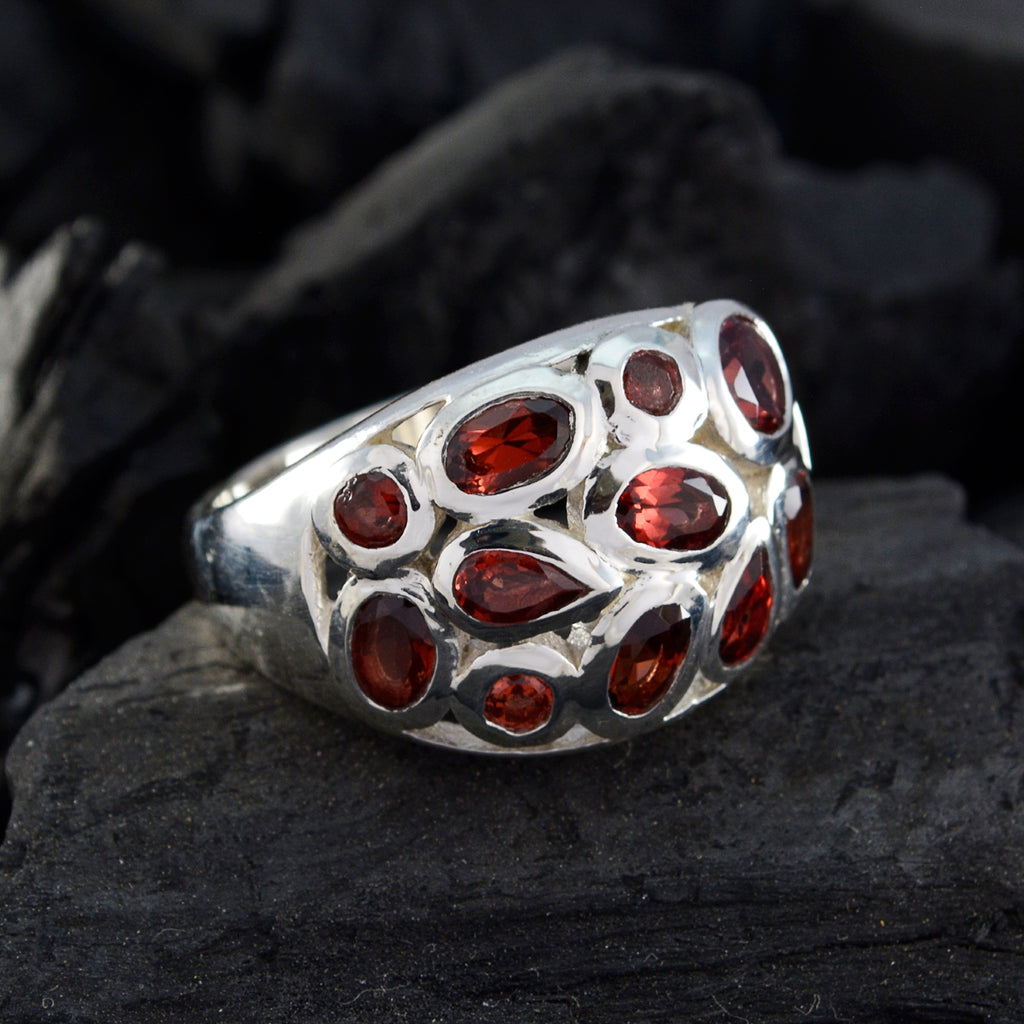 Garnet multiple African 925 Silver Red Gemstones Eye catching Contemporary Ring Jewelry