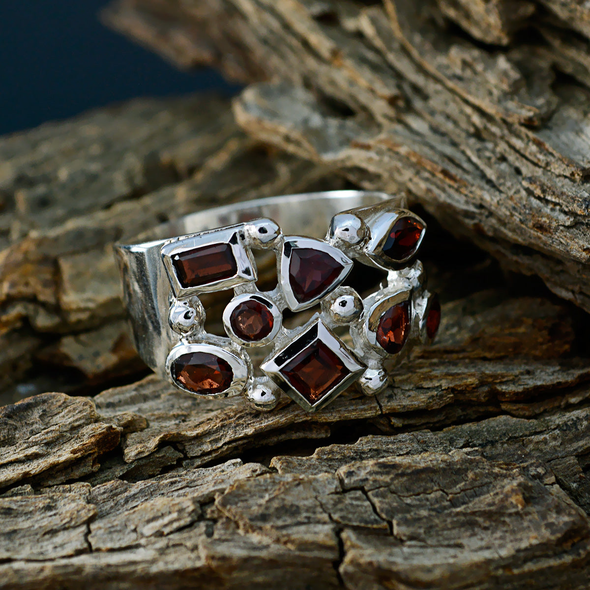 Garnet multiple French Sterling Silver Red Gems Eye catching Contemporary Ring Jewellery