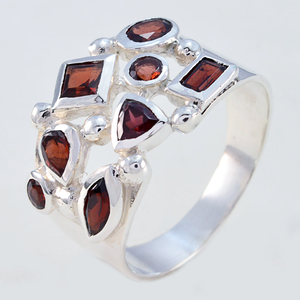 Garnet multiple French Sterling Silver Red Gems Eye catching Contemporary Ring Jewellery