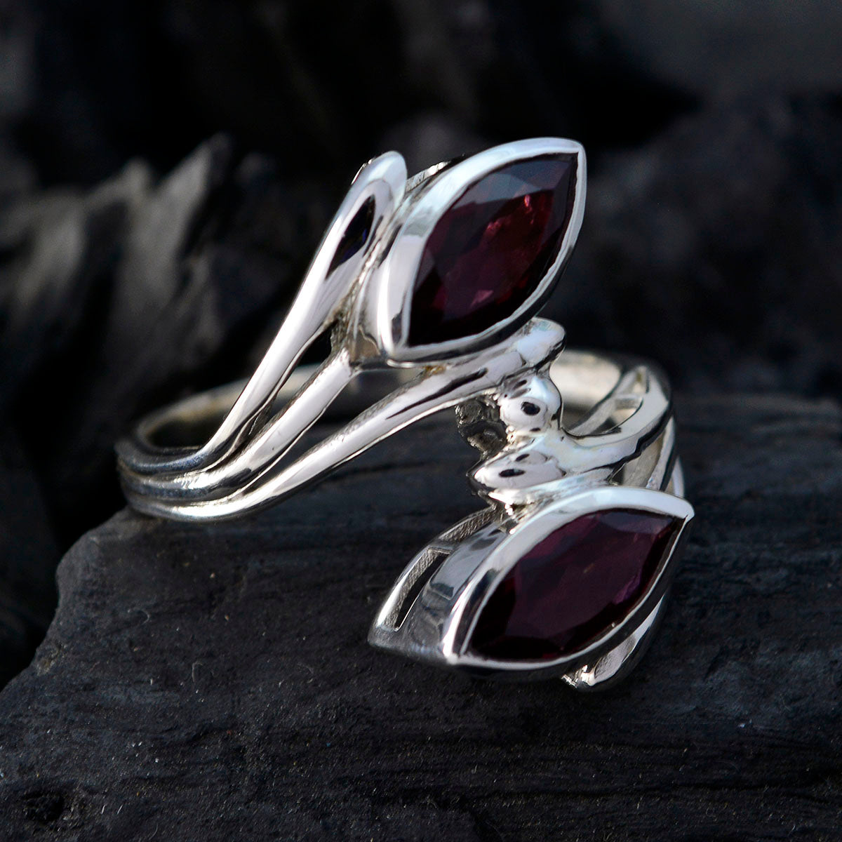 Garnet Trilogy German Sterling Silver Red Gemstone Essential  Contemporary Ring Jewelry