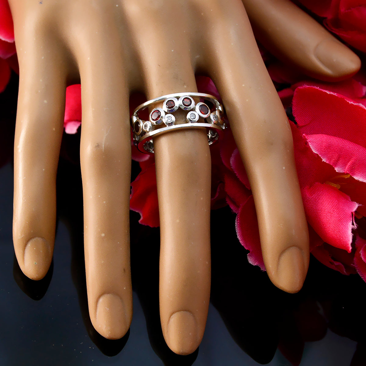 Garnet multiple African 925 Silver Red Gems Mid weight Eternity Band Jewellery