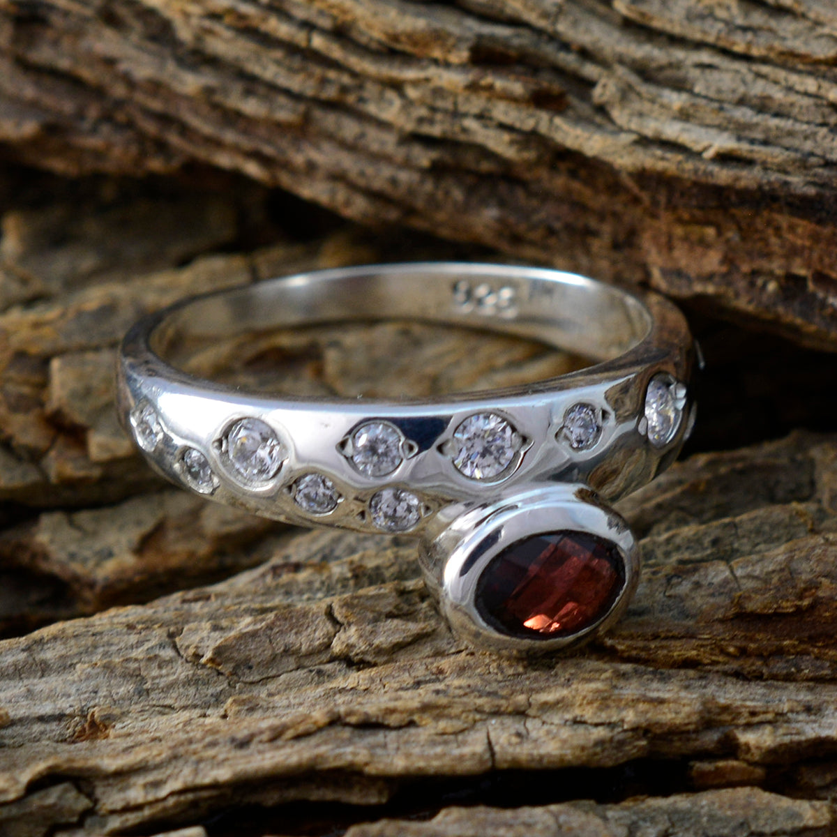Garnet Halo Moroccan 925 Sterling Silver Red Gemstones Minimal Romantic Ring Jewelry